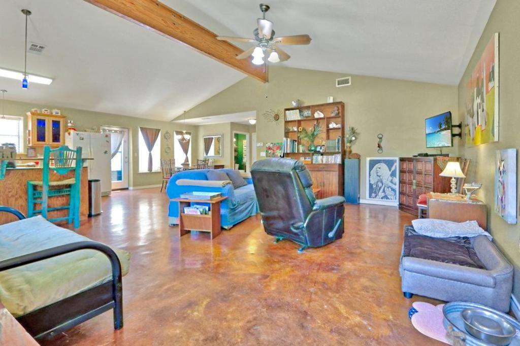 Three Horses Ranch Villa Johnson City Exterior photo